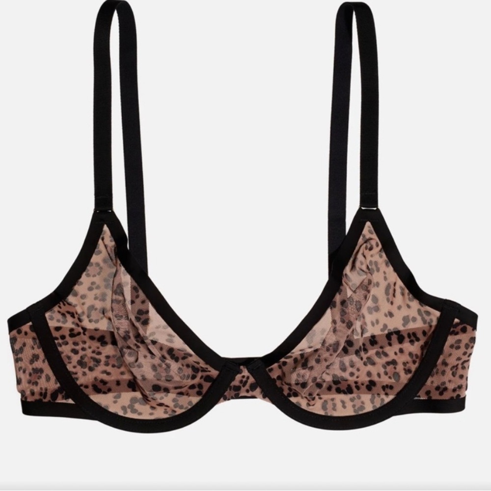 CUUP Black and Brown Bras Intimates Collection